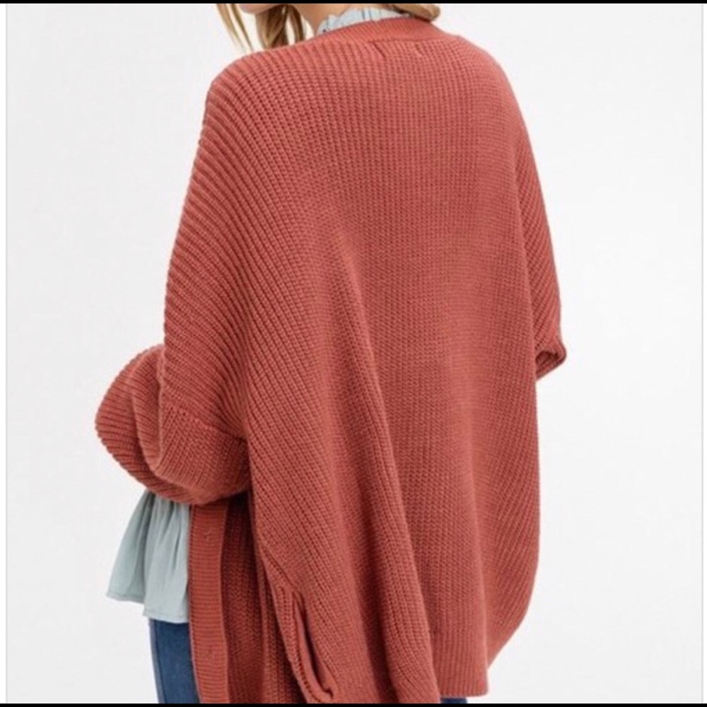 Listicle Loose Fit Buttondown Cardi - Picture 5 of 12